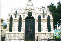 Tumba de la Familia Barillas (Cementerio General)